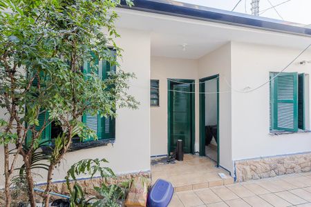 Casa para alugar com 200m², 3 quartos e 2 vagas Casa para alugar com 200m², 3 quartos e 2 vagasÁrea de Serviço