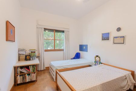 Casa para alugar com 200m², 3 quartos e 2 vagas Casa para alugar com 200m², 3 quartos e 2 vagasQuarto 2