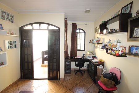 Casa à venda com 280m², 4 quartos e 4 vagasQuarto 2