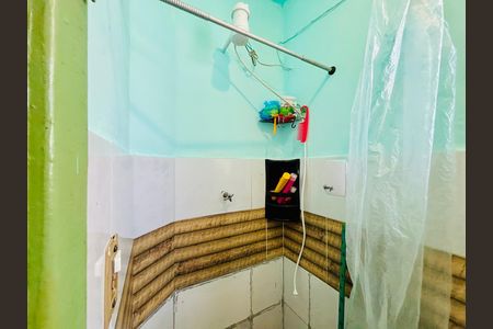 Banheiro de kitnet/studio para alugar com 1 quarto, 20m² em Centro, Rio de Janeiro