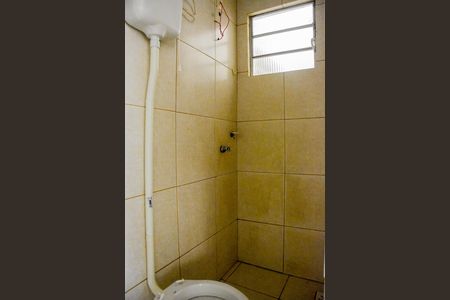 Casa para alugar com 40m², 2 quartos e 1 vaga Casa para alugar com 40m², 2 quartos e 1 vagaBanheiro