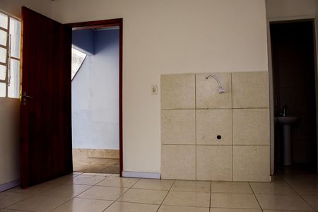 Casa para alugar com 40m², 2 quartos e 1 vaga Casa para alugar com 40m², 2 quartos e 1 vagaCozinha
