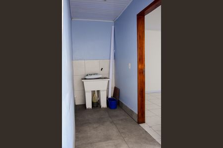 Área de serviço de casa para alugar com 2 quartos, 40m² em Vila Parque Brasilia, Cachoeirinha