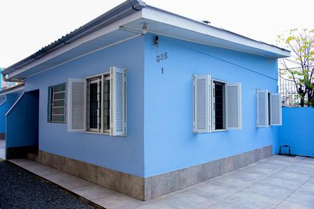Casa para alugar com 2 quartos, 40m² em Vila Parque Brasilia, Cachoeirinha