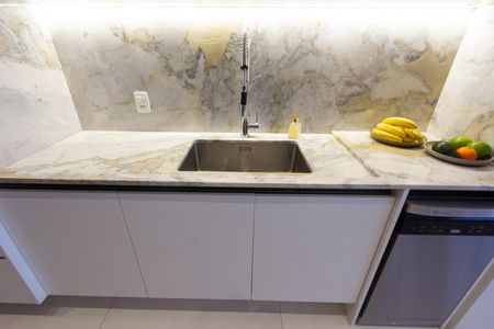 Apartamento à venda com 112m², 2 quartos e 2 vagas Apartamento à venda com 112m², 2 quartos e 2 vagasCozinha