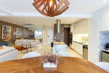 Apartamento à venda com 112m², 2 quartos e 2 vagas Apartamento à venda com 112m², 2 quartos e 2 vagasSala/Cozinha
