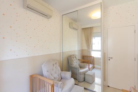 Quarto de apartamento à venda com 2 quartos, 112m² em Vila Nova Conceição, São Paulo