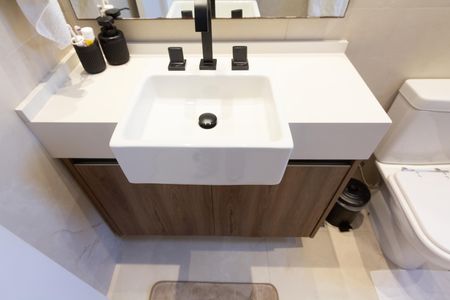 Apartamento à venda com 112m², 2 quartos e 2 vagas Apartamento à venda com 112m², 2 quartos e 2 vagasBanheiro