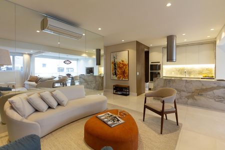 Apartamento à venda com 112m², 2 quartos e 2 vagas Apartamento à venda com 112m², 2 quartos e 2 vagasSala/Cozinha