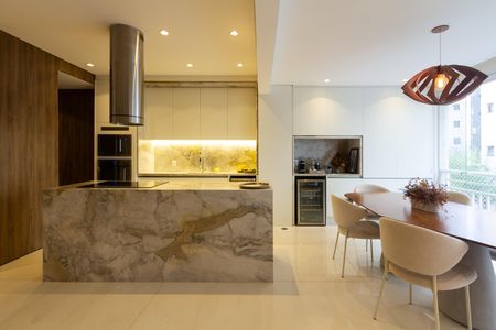 Apartamento à venda com 112m², 2 quartos e 2 vagas Apartamento à venda com 112m², 2 quartos e 2 vagasSala/Cozinha