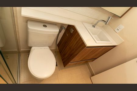 BANHEIRO SUITE de apartamento para alugar com 3 quartos, 93m² em Fazenda Santa Cândida, Campinas