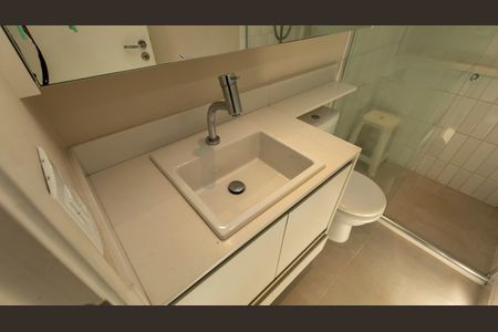 BANHEIRO SOCIAL de apartamento para alugar com 3 quartos, 93m² em Fazenda Santa Cândida, Campinas