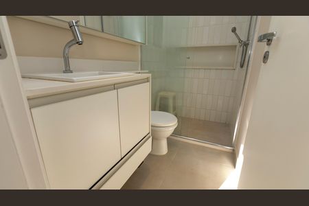 Apartamento para alugar com 93m², 3 quartos e 2 vagas Apartamento para alugar com 93m², 3 quartos e 2 vagasBANHEIRO SOCIAL