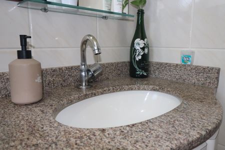 Apartamento à venda com 104m², 3 quartos e 2 vagasBanheiro 2