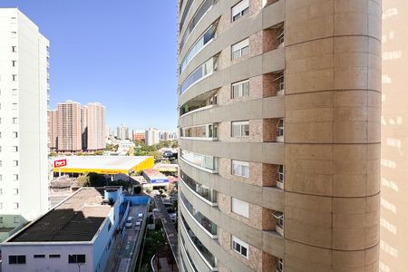 Apartamento à venda com 98m², 3 quartos e 1 vaga Apartamento à venda com 98m², 3 quartos e 1 vagaVista do Quarto 2