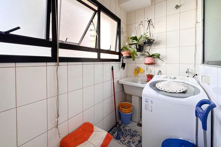 Apartamento à venda com 98m², 3 quartos e 1 vaga Apartamento à venda com 98m², 3 quartos e 1 vagaÁrea de Serviço