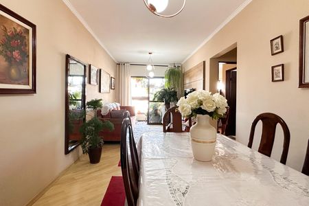 Apartamento à venda com 98m², 3 quartos e 1 vaga Apartamento à venda com 98m², 3 quartos e 1 vagaSala
