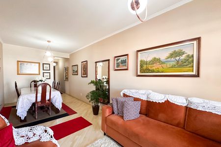 Apartamento à venda com 98m², 3 quartos e 1 vaga Apartamento à venda com 98m², 3 quartos e 1 vagaSala
