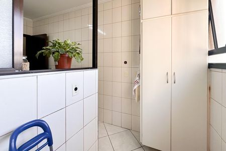 Apartamento à venda com 98m², 3 quartos e 1 vaga Apartamento à venda com 98m², 3 quartos e 1 vagaÁrea de Serviço