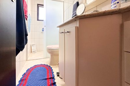 Apartamento à venda com 98m², 3 quartos e 1 vaga Apartamento à venda com 98m², 3 quartos e 1 vagaBanheiro da Suíte