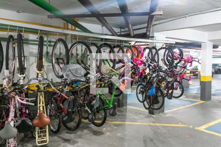Apartamento à venda com 98m², 3 quartos e 1 vaga Apartamento à venda com 98m², 3 quartos e 1 vagaÁrea comum - Bicicletário