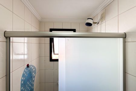 Apartamento à venda com 98m², 3 quartos e 1 vaga Apartamento à venda com 98m², 3 quartos e 1 vagaBanheiro da Suíte