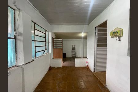 Casa para alugar com 149m², 4 quartos e 3 vagas