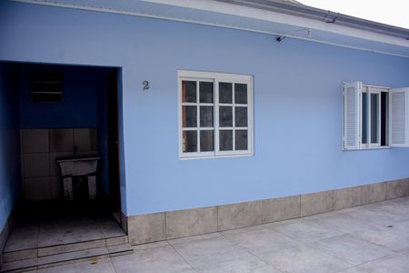 Área de serviço de casa para alugar com 2 quartos, 40m² em Vila Parque Brasilia, Cachoeirinha