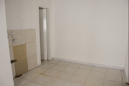 Casa para alugar com 40m², 2 quartos e 1 vaga Casa para alugar com 40m², 2 quartos e 1 vagaCozinha