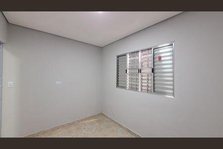 Casa para alugar com 180m², 2 quartos e 1 vagaQuarto 01
