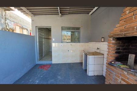 Casa para alugar com 180m², 2 quartos e 1 vagaÁrea de Serviço