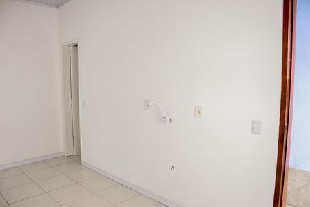 Casa para alugar com 40m², 2 quartos e 1 vaga Casa para alugar com 40m², 2 quartos e 1 vagaSala/Cozinha
