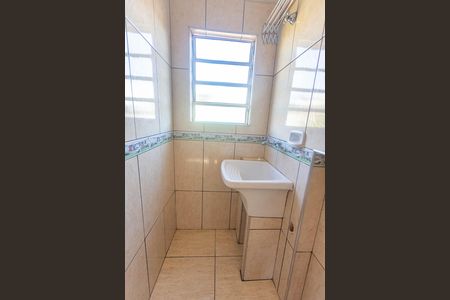 Área de serviço de apartamento para alugar com 2 quartos, 60m² em Cidade Ademar, São Paulo