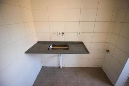 Apartamento para alugar com 2 quartos, 44m² em Jardim dos Eucalipitos, Sorocaba