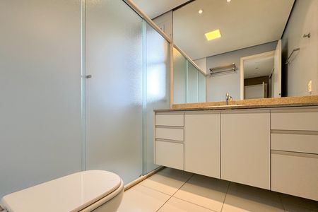 Apartamento para alugar com 155m², 3 quartos e 3 vagas Apartamento para alugar com 155m², 3 quartos e 3 vagasBanheiro - Suíte 3