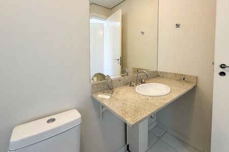 Apartamento para alugar com 155m², 3 quartos e 3 vagas Apartamento para alugar com 155m², 3 quartos e 3 vagasBanheiro - Suíte 2