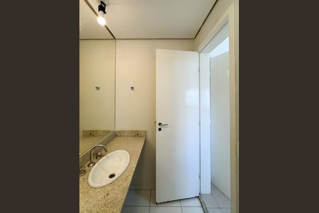 Apartamento para alugar com 155m², 3 quartos e 3 vagas Apartamento para alugar com 155m², 3 quartos e 3 vagasBanheiro - Suíte 2