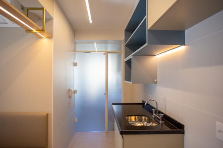 Cozinha de apartamento para alugar com 2 quartos, 54m² em Indianópolis, São Paulo
