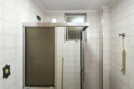 Apartamento para alugar com 80m², 2 quartos e 1 vaga Apartamento para alugar com 80m², 2 quartos e 1 vagaBanheiro