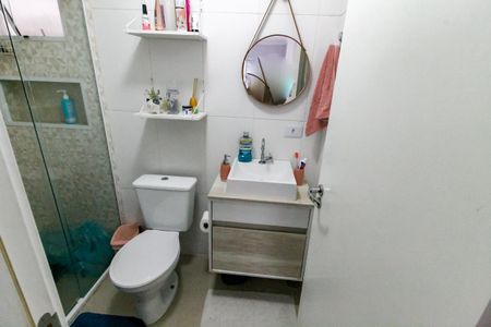 Apartamento para alugar com 64m², 2 quartos e 2 vagas Apartamento para alugar com 64m², 2 quartos e 2 vagasBanheiro da Suíte
