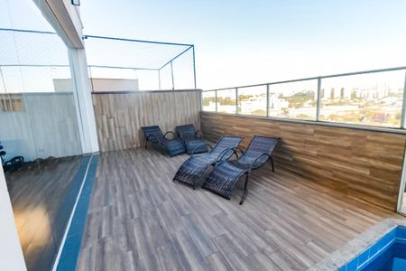 Apartamento para alugar com 64m², 2 quartos e 2 vagas Apartamento para alugar com 64m², 2 quartos e 2 vagasÁrea comum - Piscina