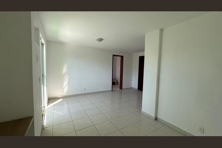 Apartamento para alugar com 89m², 3 quartos e 1 vaga Apartamento para alugar com 89m², 3 quartos e 1 vagaSala