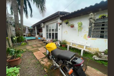 Casa à venda com 100m², 2 quartos e 1 vaga