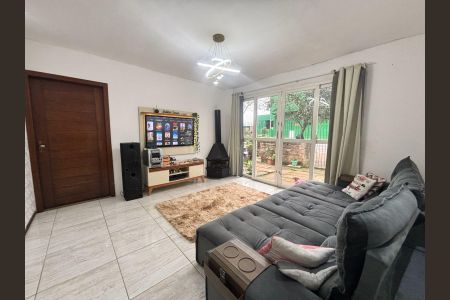 Casa à venda com 100m², 2 quartos e 1 vaga