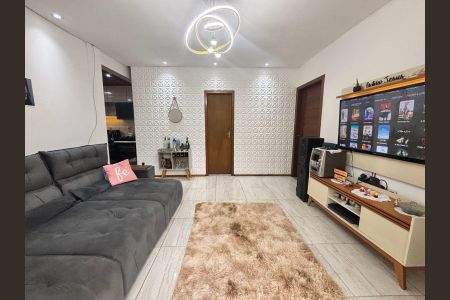 Casa à venda com 100m², 2 quartos e 1 vaga