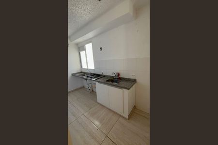 Cozinha de apartamento para alugar com 2 quartos, 40m² em Santa Cruz, Rio de Janeiro