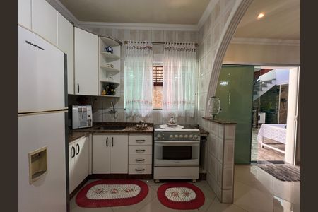 Cozinha de casa para alugar com 4 quartos, 400m² em A Definir Em Campo, Contagem