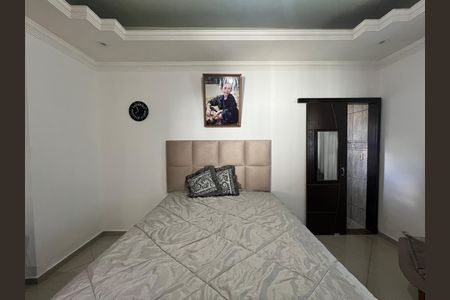 Quarto Suíte 1 de casa à venda com 4 quartos, 400m² em A Definir Em Campo, Contagem