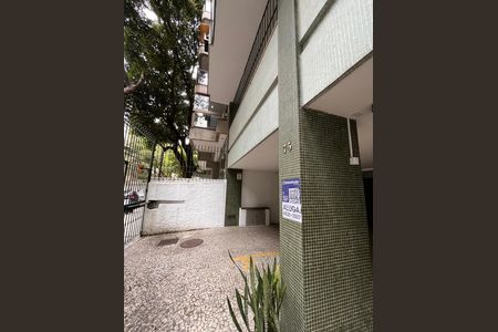 Apartamento para alugar com 90m², 3 quartos e 1 vaga Apartamento para alugar com 90m², 3 quartos e 1 vagaPlaca