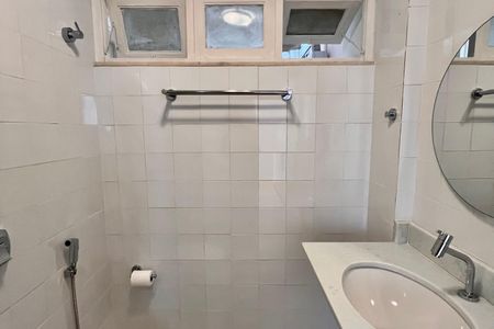 Apartamento para alugar com 90m², 3 quartos e 1 vaga Apartamento para alugar com 90m², 3 quartos e 1 vagaBanheiro da Suíte